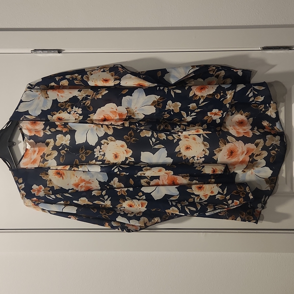 Emory Park Floral Kimono size L